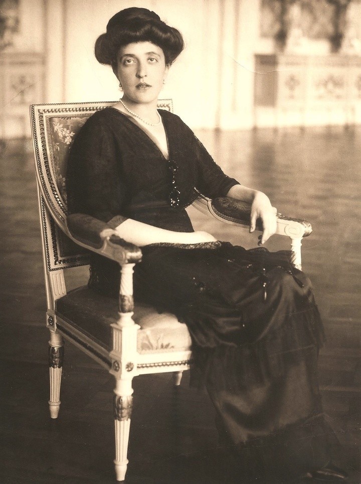 Adele_Bloch-Bauer_1.jpg