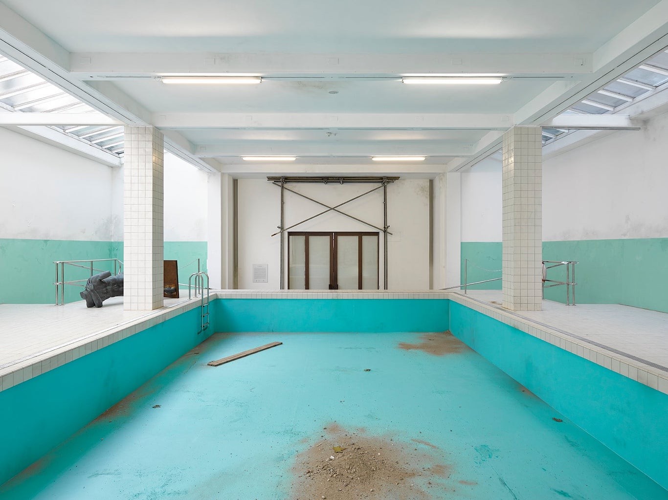 E_D_The_Whitechapel_Pool_2_Low_res.jpg