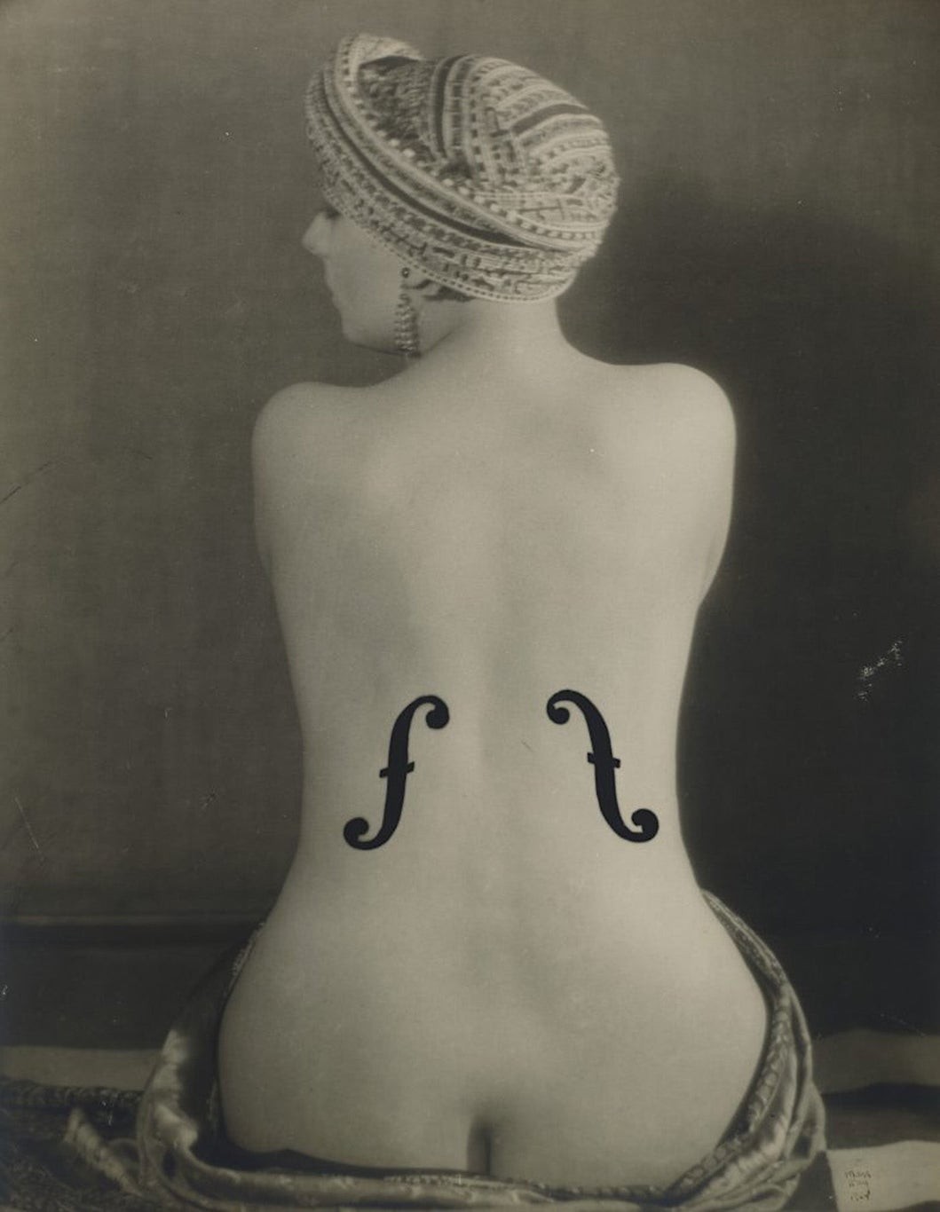MAN-RAY-18901976-Le-Violon-dIngres-2.jpeg