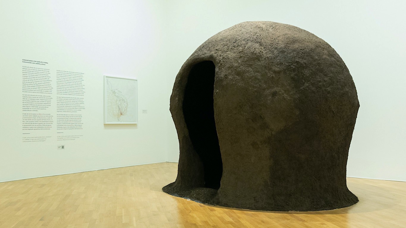 Marta-Minujin_Pinacoteca_FT-Beto-Assem-193-scaled.jpg