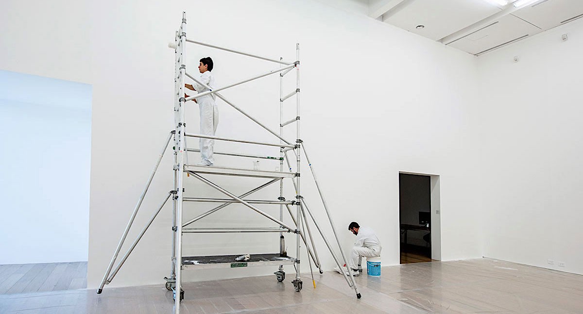 elmgreen-dragset-01_copy.jpg