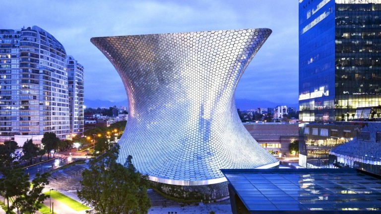 Museo Soumaya (México): volver al futuro del pasado
