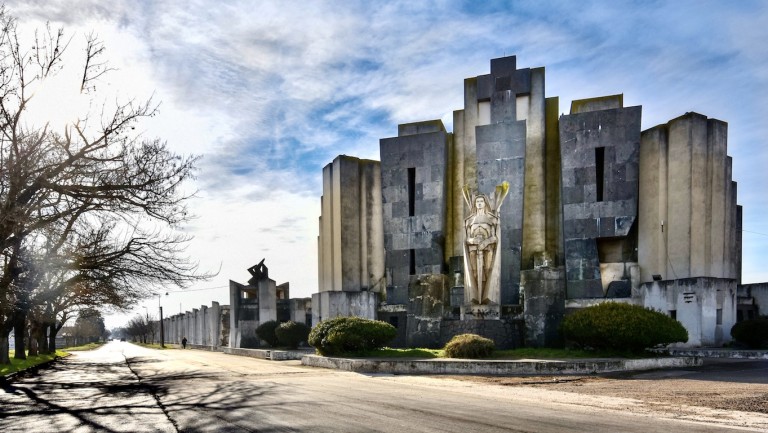 Francisco Salamone (Argentina): el rastro de una obra monumental