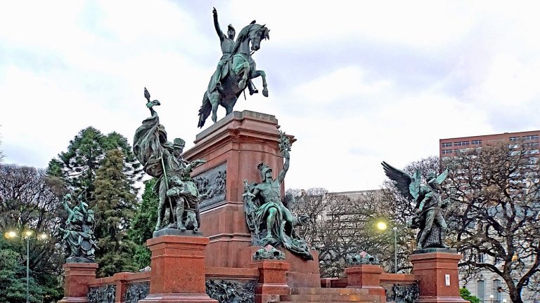 Monumento General San Martín, de Louis-Joseph Daumas
