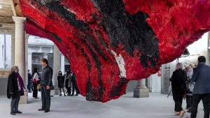 Esculpir la materia y el espacio según Anish Kapoor