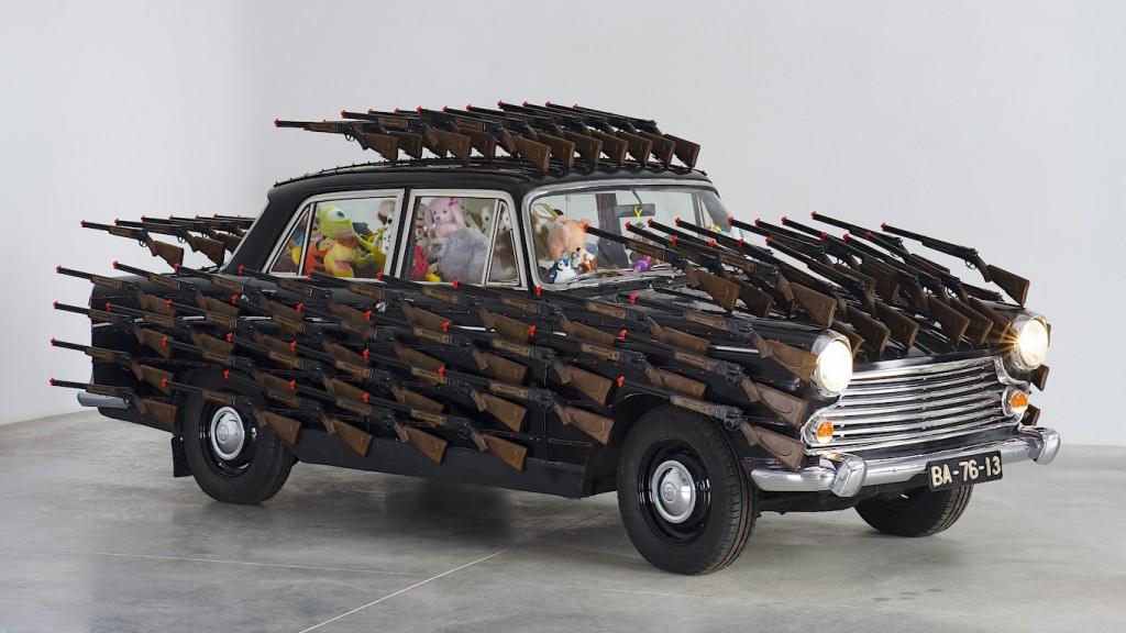 Las poderosas esculturas de Joana Vasconcelos