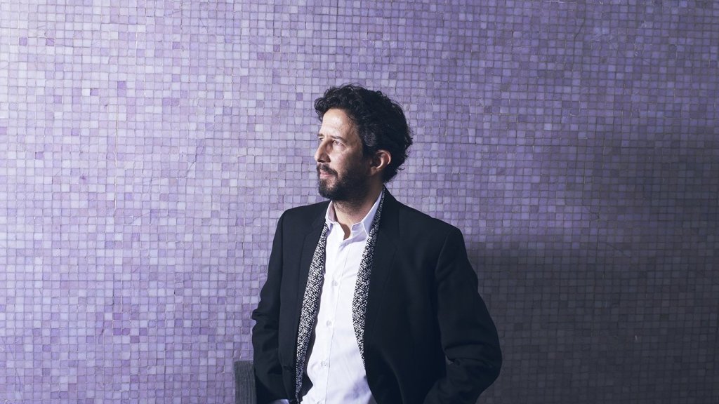 José Roca: "Los artistas pueden existir sin curadores, los curadores sin artistas no"
