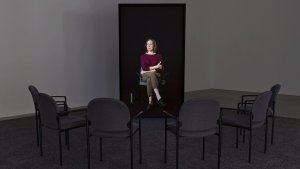 Andrea Fraser: la performance como cuestionamiento del canon