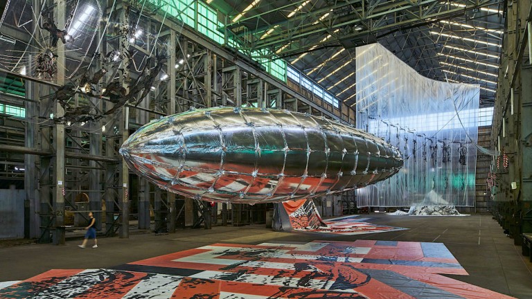 Manifesta Biennial (Kosovo): un arsenal de intervencionismo urbano