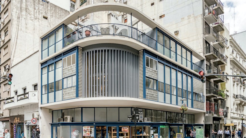 Casa de Estudios para Artistas, de Bonet, Vera Barros & López Chas