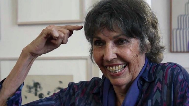Josefina Robirosa: &quot;Prefiero dejar emerger lo que no sé”